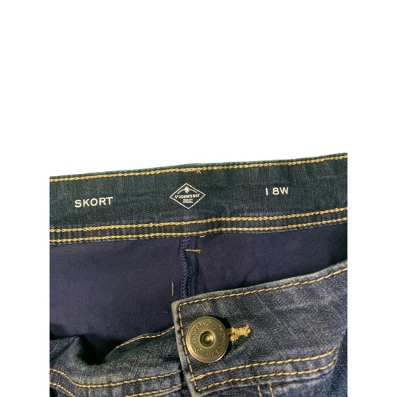 St. John’s Bay 18W blue Jean skort - Picture 4 of 5